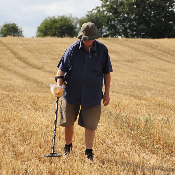 Metal detection in Cheshire